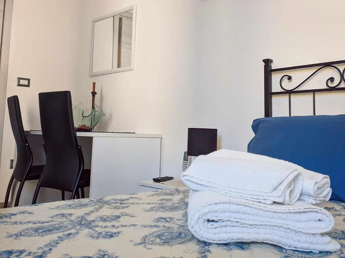 Appartamento Vicino Spiaggia Di Maria Pia 4 Camere 4 Bagni Per 9 Persone Alghero Italien