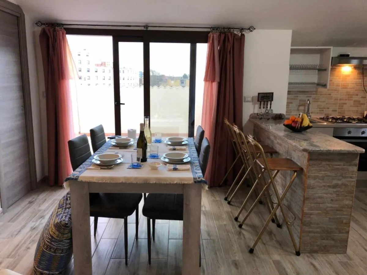 Appartamento Vicino Spiaggia Di Maria Pia 4 Camere 4 Bagni Per 9 Persone Alghero Apartment